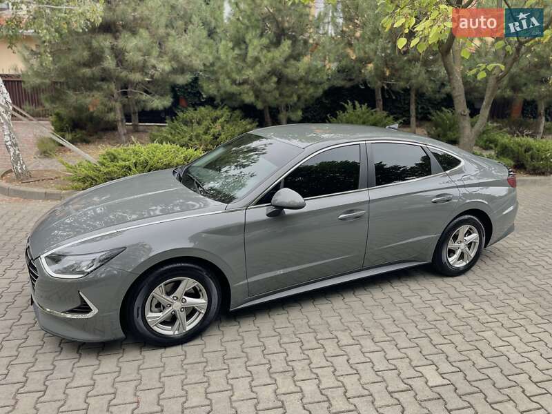 Hyundai Sonata 2021