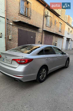 Седан Hyundai Sonata 2014 в Киеве