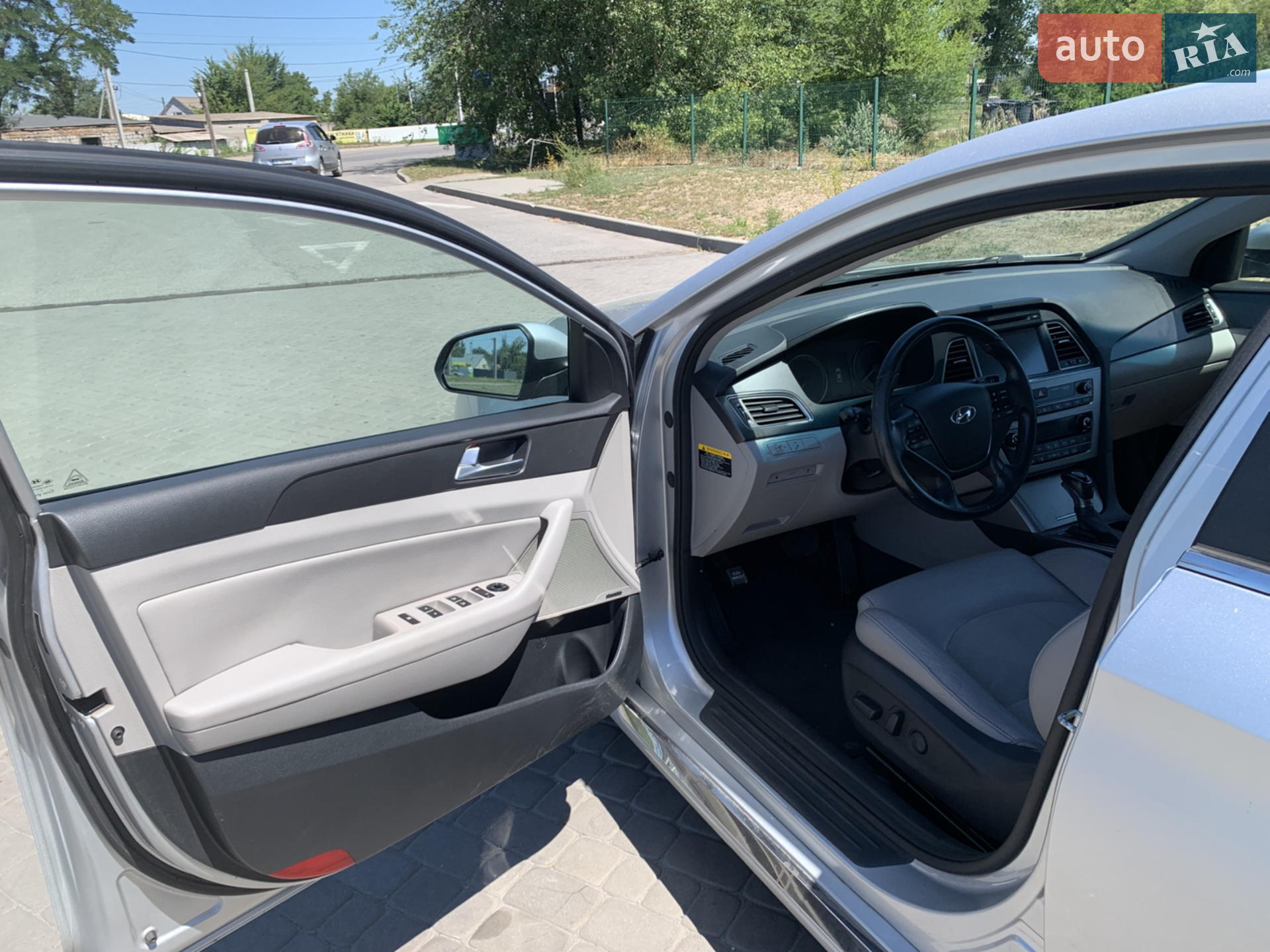 2014 Hyundai Sonata - мініатюра 8