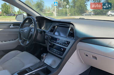 Седан Hyundai Sonata 2014 в 