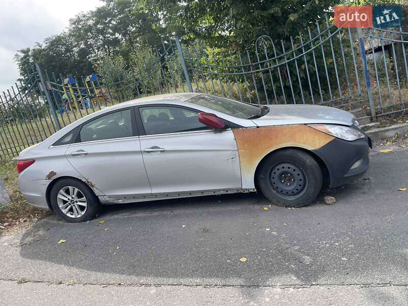 Седан Hyundai Sonata 2012 в Гостомелі