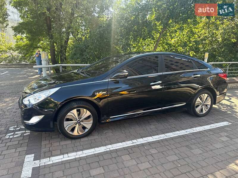 Седан Hyundai Sonata 2013 в Києві