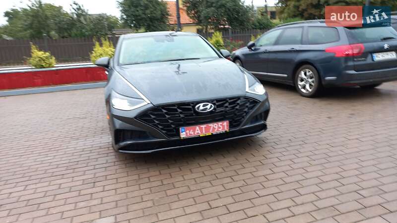 Седан Hyundai Sonata 2022 в Нововолынске