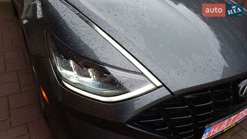 Седан Hyundai Sonata 2022 в Нововолынске
