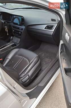 Седан Hyundai Sonata 2014 в 