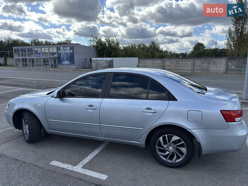 Седан Hyundai Sonata 2007 в Киеве
