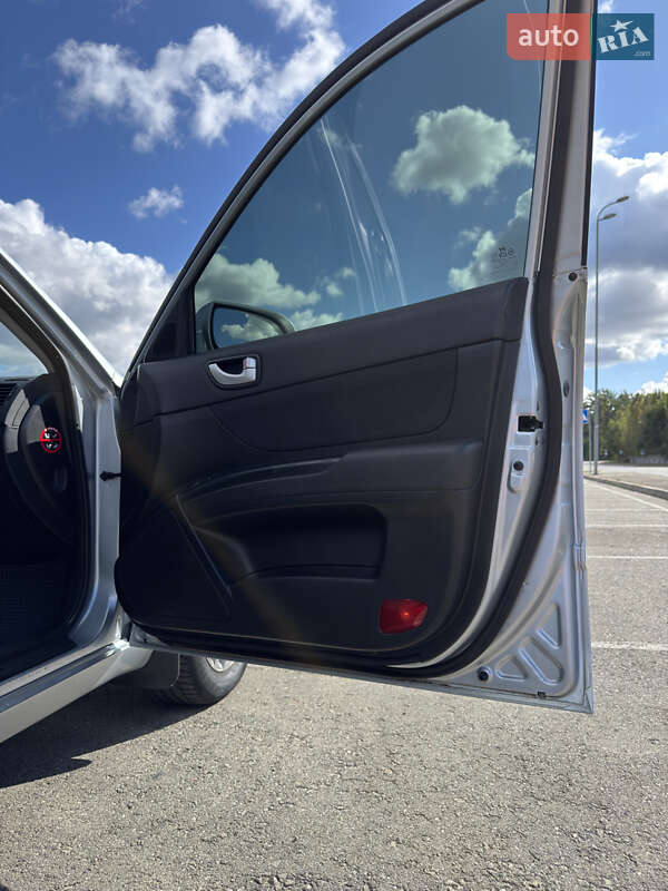 Седан Hyundai Sonata 2007 в Киеве