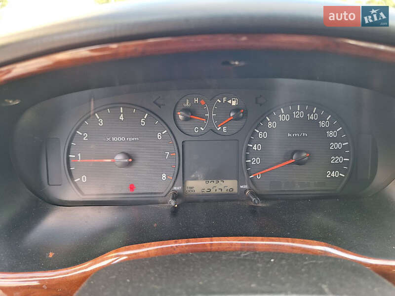 Седан Hyundai Sonata 2004 в Теофіполі