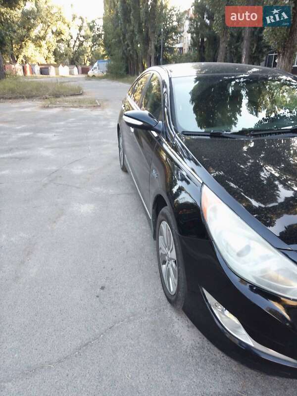 Седан Hyundai Sonata 2013 в Киеве фото 3 Седан Hyundai Sonata 2013 в Киеве