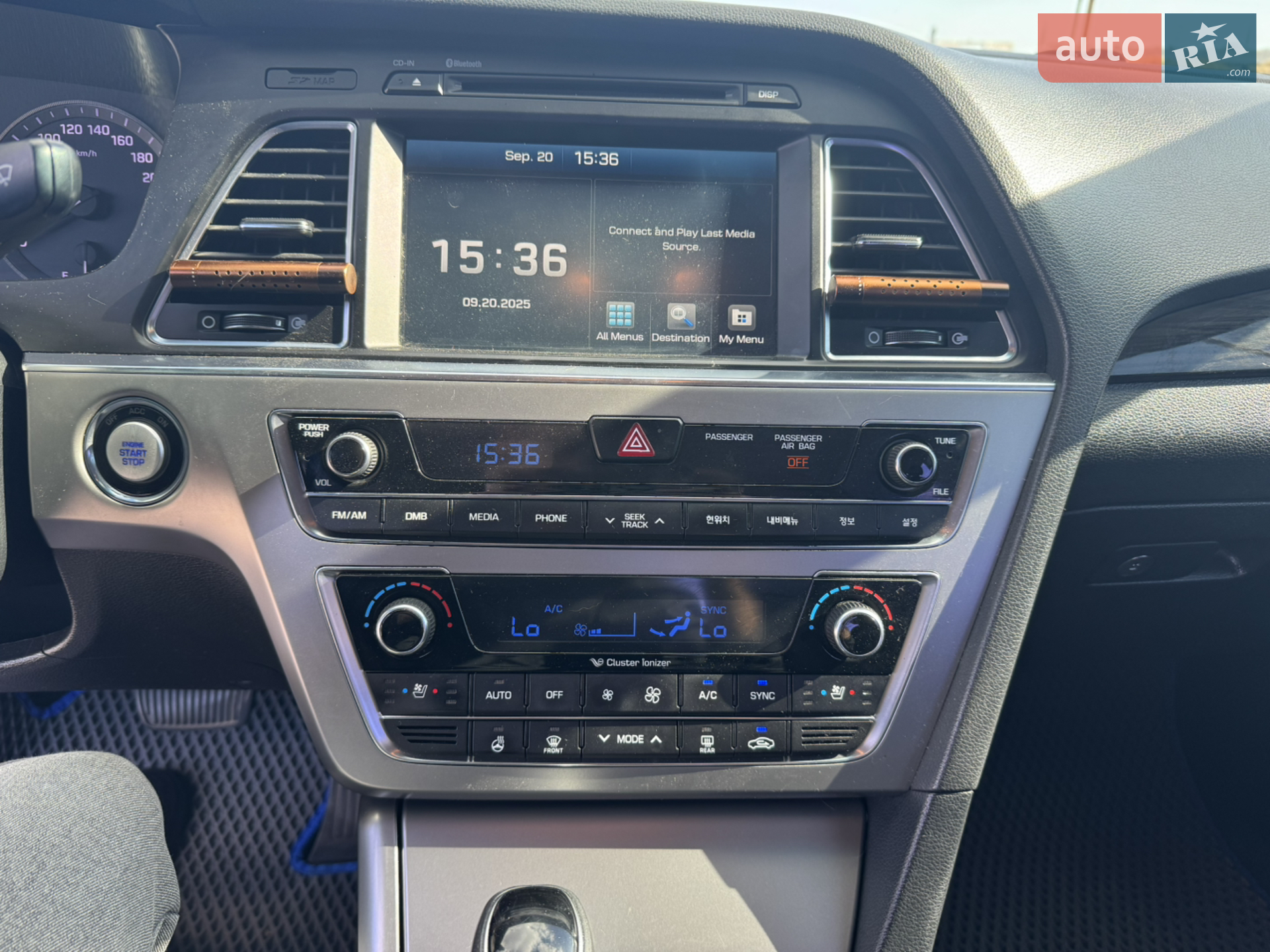 2016 Hyundai Sonata - мініатюра 18