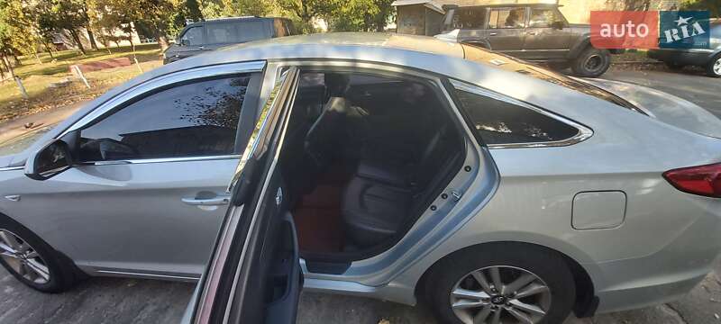 Седан Hyundai Sonata 2017 в Киеве фото 13 Седан Hyundai Sonata 2017 в Киеве