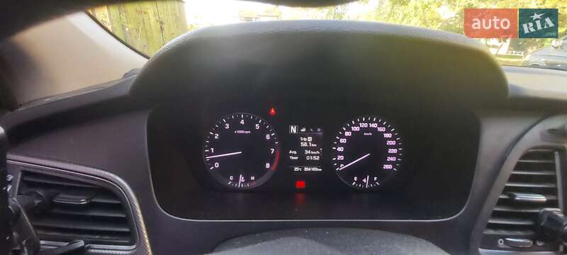 Седан Hyundai Sonata 2017 в Киеве фото 16 Седан Hyundai Sonata 2017 в Киеве