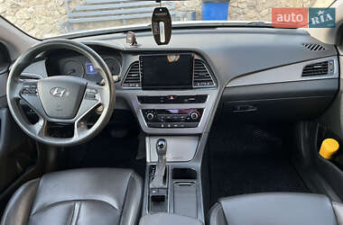 Седан Hyundai Sonata 2014 в 