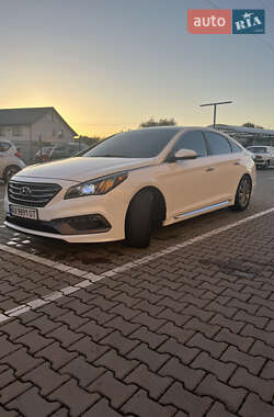 Седан Hyundai Sonata 2014 в Ивано-Франковске