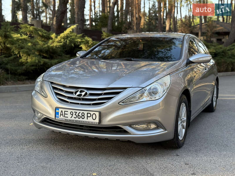 Hyundai Sonata 2010