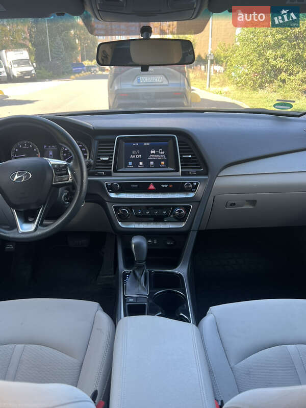 Седан Hyundai Sonata 2018 в Киеве