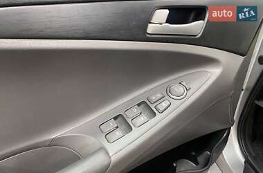 Седан Hyundai Sonata 2013 в 