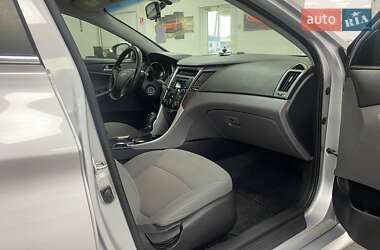 Седан Hyundai Sonata 2013 в 