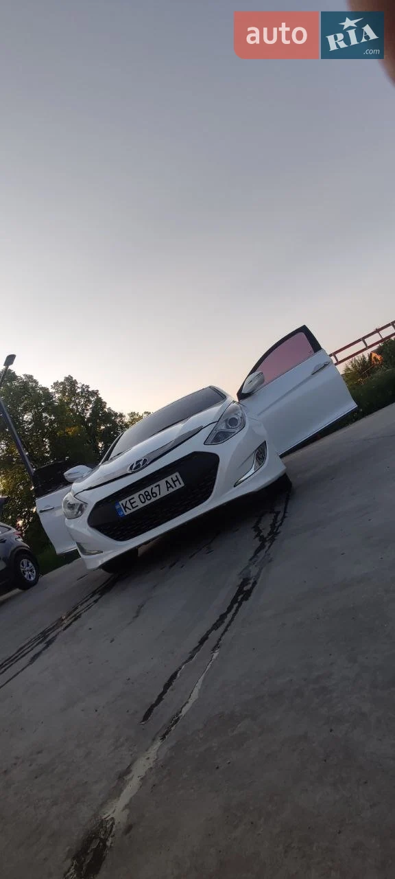2012 Hyundai Sonata - мініатюра 21