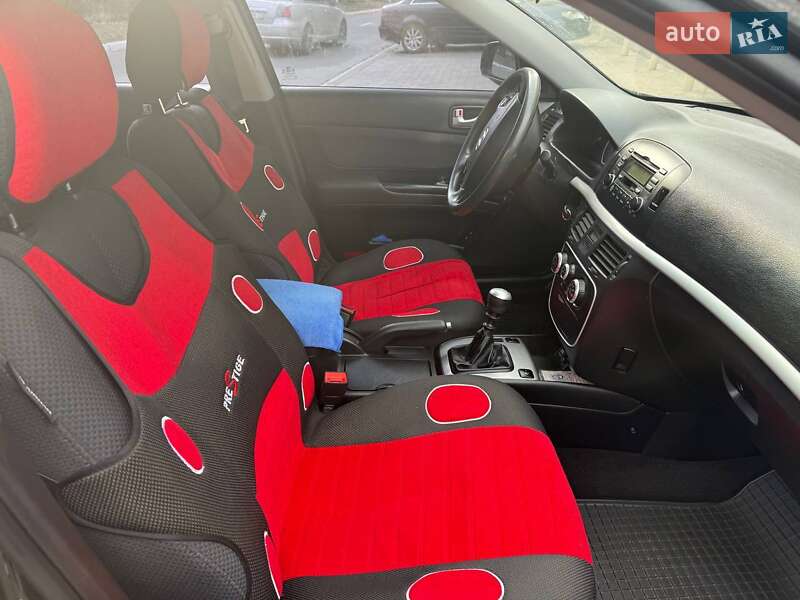 Седан Hyundai Sonata 2008 в Терновке фото 4 Седан Hyundai Sonata 2008 в Терновке