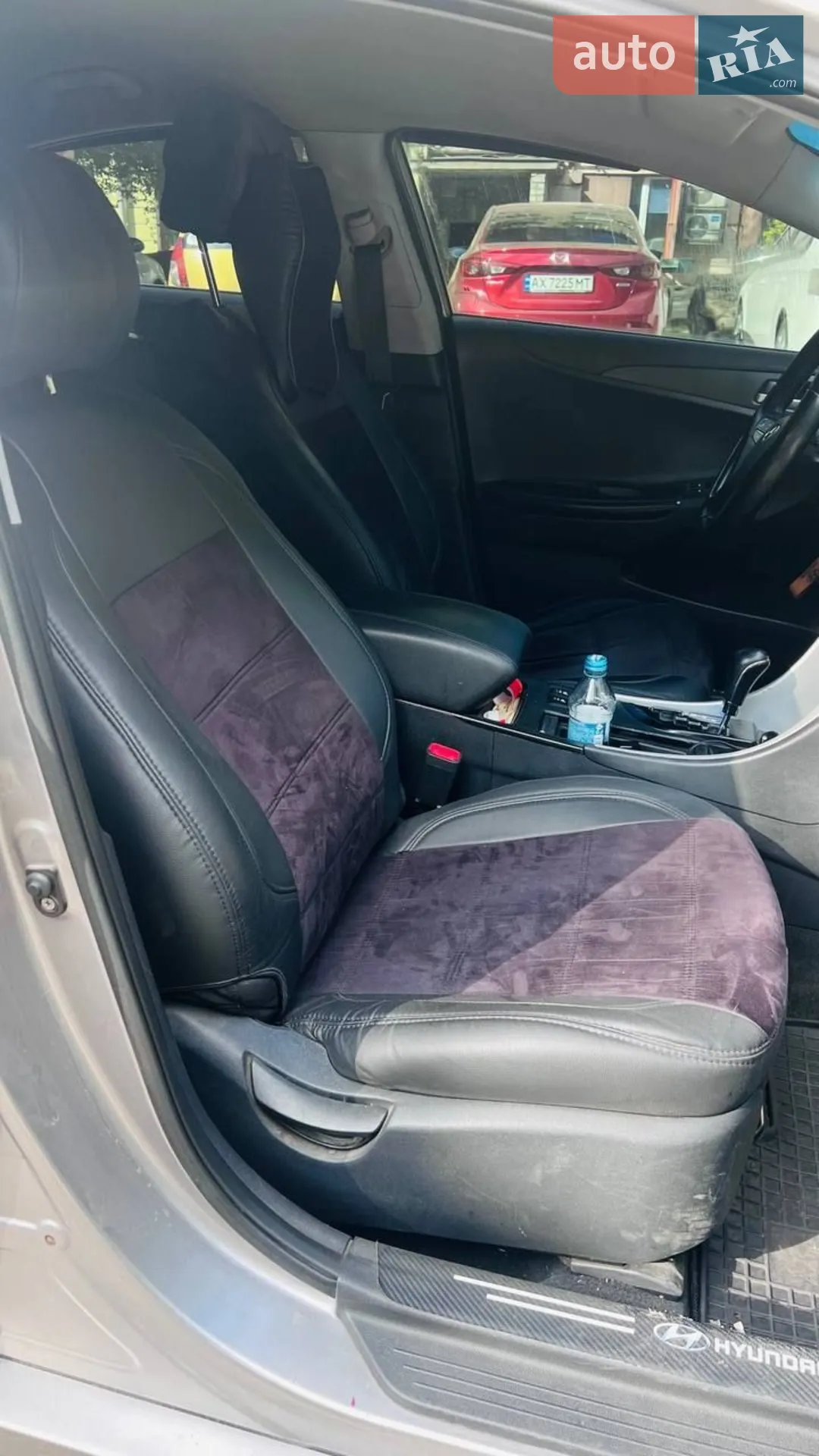 2010 Hyundai Sonata - мініатюра 8