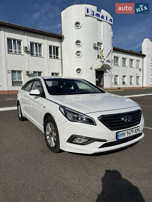 Седан Hyundai Sonata 2016 в Измаиле