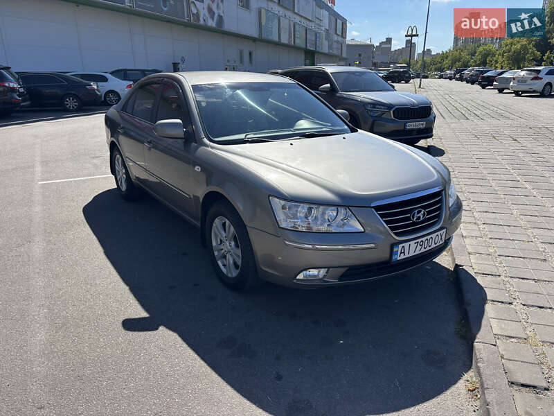 Hyundai Sonata 2008