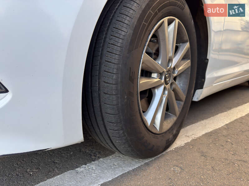 Седан Hyundai Sonata 2014 в Києві