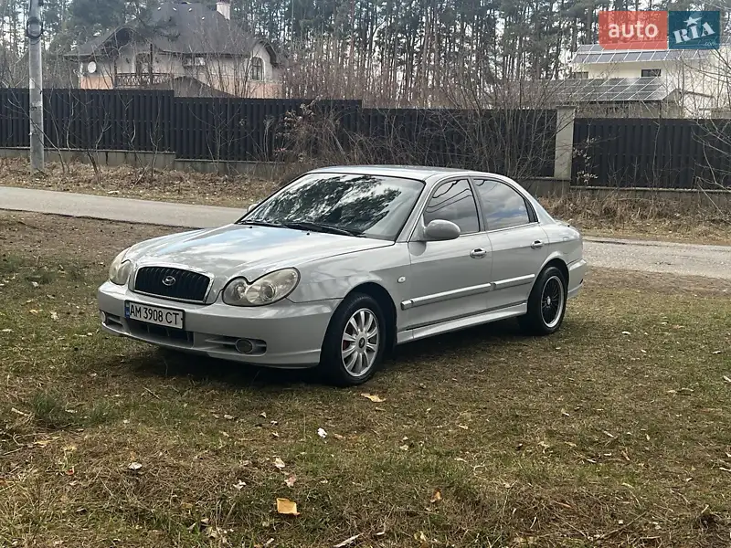 Hyundai Sonata