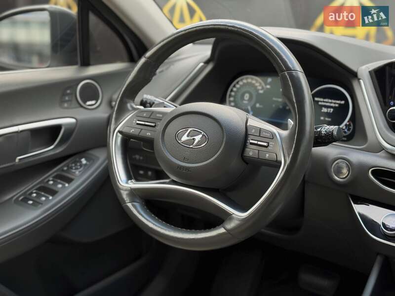 Седан Hyundai Sonata 2020 в Киеве