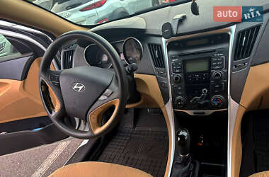 Седан Hyundai Sonata 2010 в Киеве