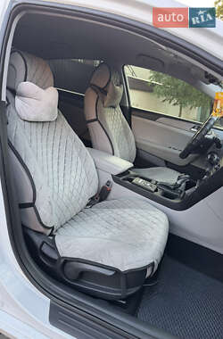 Седан Hyundai Sonata 2015 в 