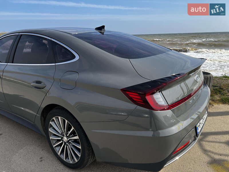 Седан Hyundai Sonata 2019 в Одессе