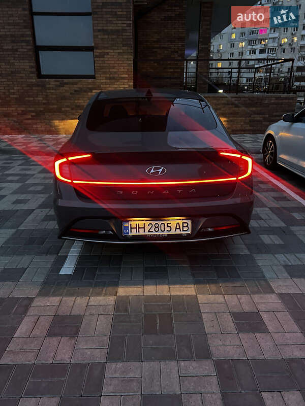 Седан Hyundai Sonata 2019 в Одессе