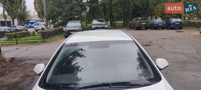 Седан Hyundai Sonata 2017 в Киеве фото 16 Седан Hyundai Sonata 2017 в Киеве