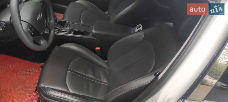 Седан Hyundai Sonata 2017 в Киеве фото 25 Седан Hyundai Sonata 2017 в Киеве