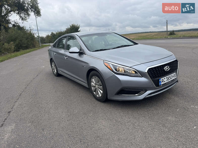 Hyundai Sonata 2016