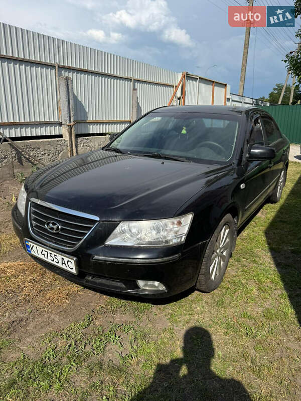 Седан Hyundai Sonata 2008 в Березане