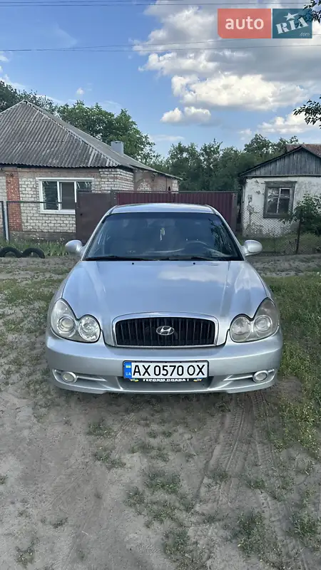Hyundai Sonata 2004