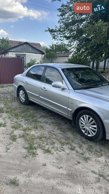 Седан Hyundai Sonata 2004 в Славянске