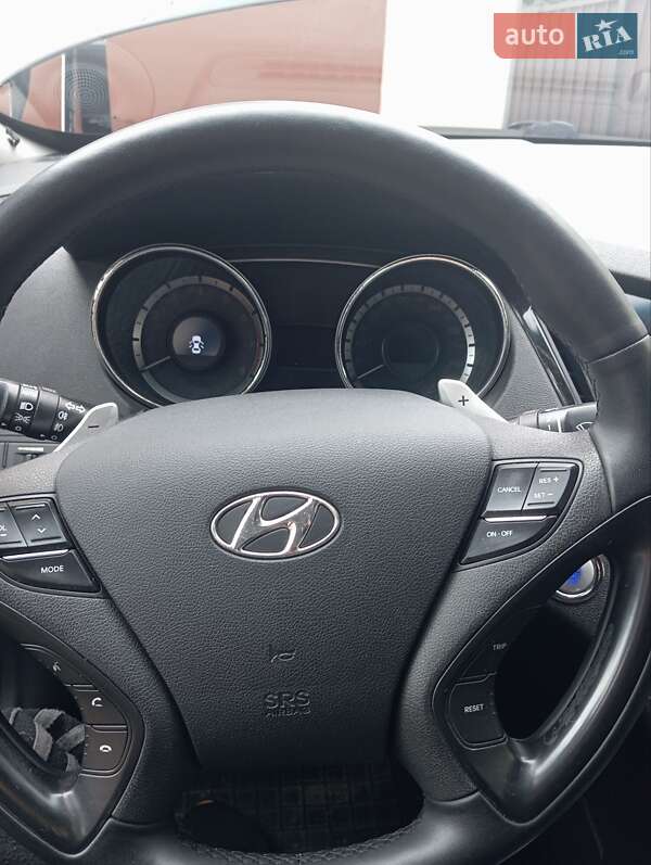Седан Hyundai Sonata 2014 в Луцке фото 18 Седан Hyundai Sonata 2014 в Луцке