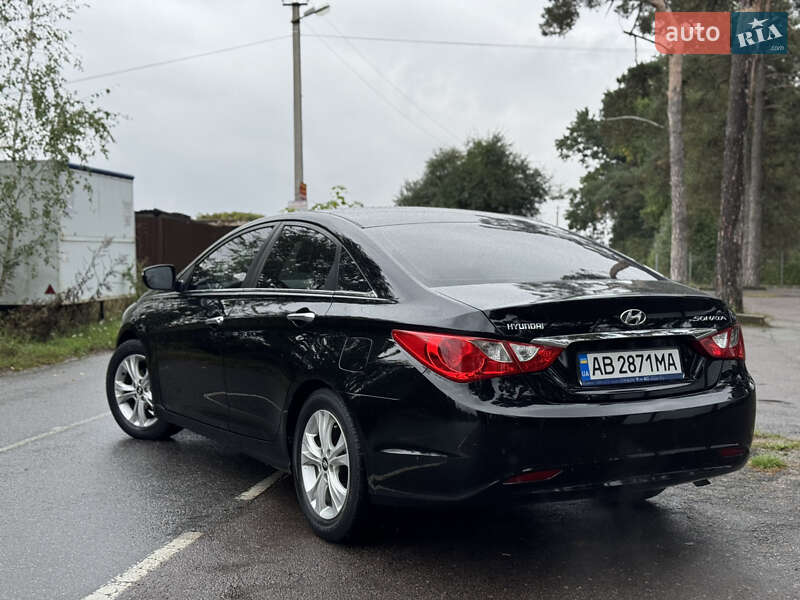 Седан Hyundai Sonata 2011 в Виннице