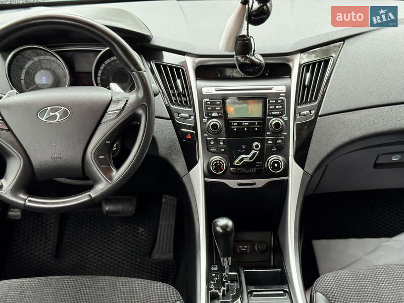 Седан Hyundai Sonata 2011 в Виннице