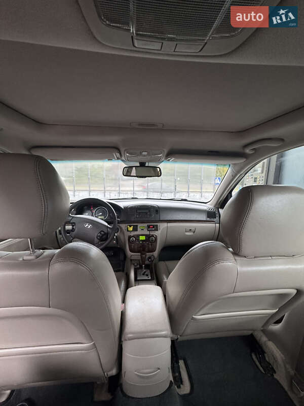 Седан Hyundai Sonata 2005 в Обухове фото 8 Седан Hyundai Sonata 2005 в Обухове