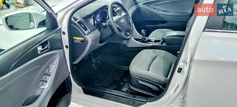 Седан Hyundai Sonata 2014 в Киеве