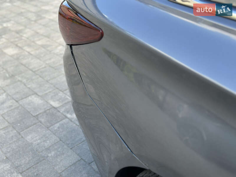 Седан Hyundai Sonata 2013 в Львове