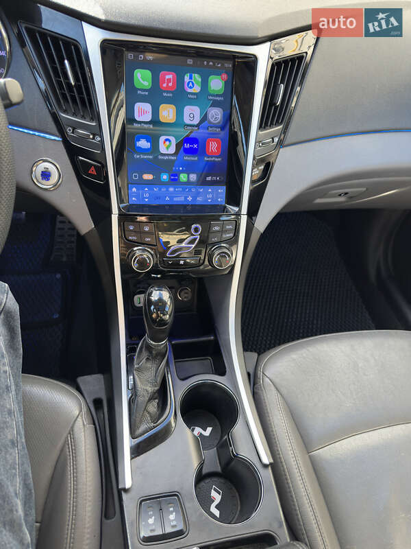 Седан Hyundai Sonata 2013 в Львове