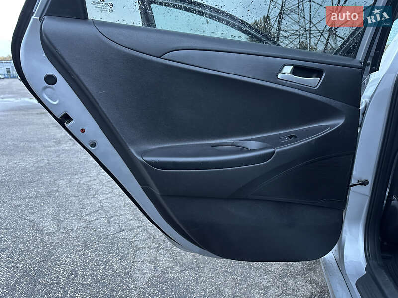 Седан Hyundai Sonata 2012 в Харькове фото 17 Седан Hyundai Sonata 2012 в Харькове