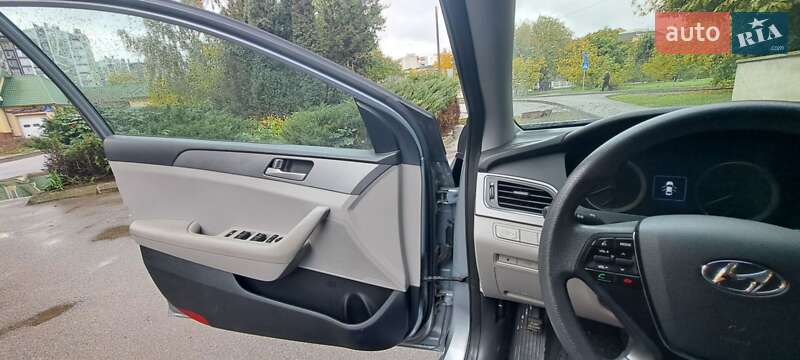 Седан Hyundai Sonata 2015 в Ивано-Франковске