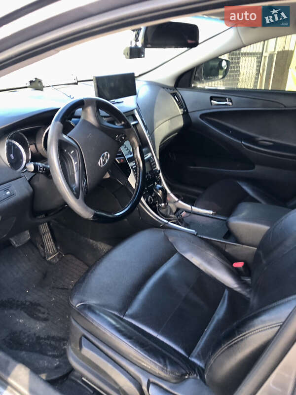 Седан Hyundai Sonata 2011 в Києві